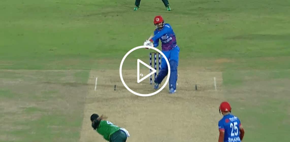 [Watch] Mujeeb Ur Rahman Stuns Pakistan, Smashes 64 Runs With 5 Huge Sixes